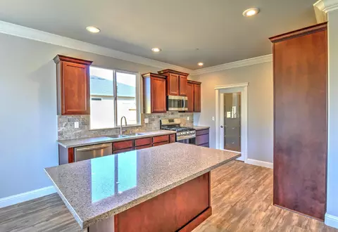 1342 Bonhurst, Redding, CA 96003 photo 10
