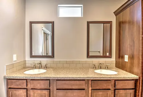 1342 Bonhurst, Redding, CA 96003 photo 28