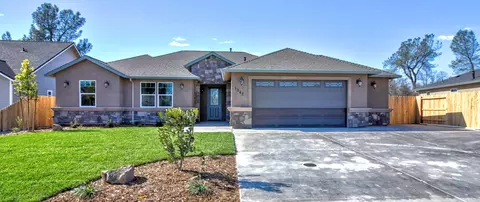 1342 Bonhurst, Redding, CA 96003 photo 3