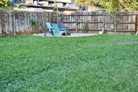 2855 Yana Ave, Redding, CA 96002 photo 13