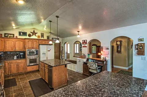 14525 Chico Ct, Red Bluff, CA 96080 photo 8