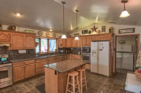 14525 Chico Ct, Red Bluff, CA 96080 photo 13