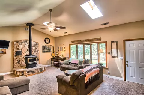 14525 Chico Ct, Red Bluff, CA 96080 photo 17