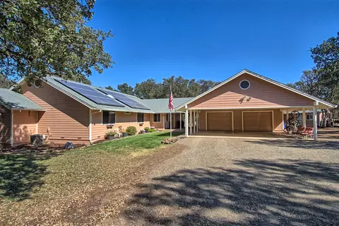 14525 Chico Ct, Red Bluff, CA 96080 photo 2