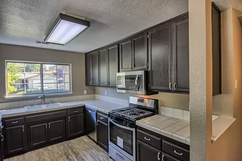 850 Spaniel Dr, Redding, CA 96003 photo 8