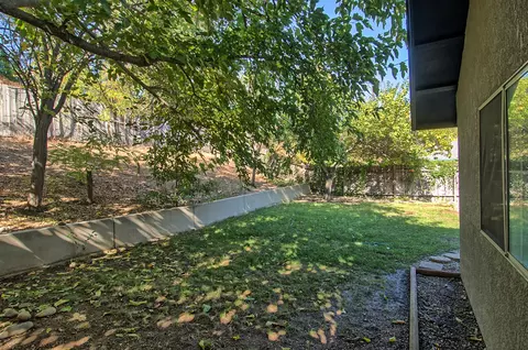 850 Spaniel Dr, Redding, CA 96003 photo 28