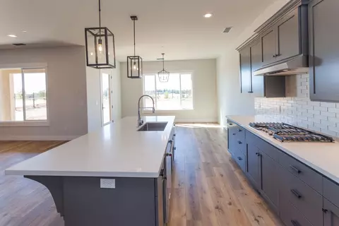 3764 Thomason Trl, Redding, CA 96002 photo 8