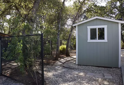6796 Tucker Ln, Redding, CA 96002 photo 18