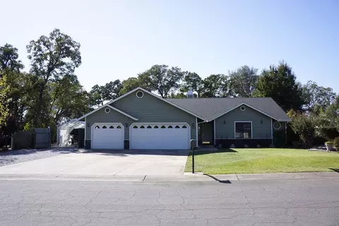 6796 Tucker Ln, Redding, CA 96002 photo 1