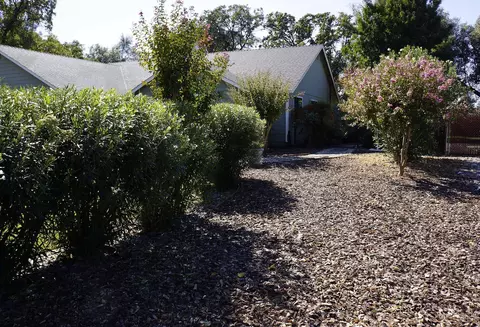6796 Tucker Ln, Redding, CA 96002 photo 7