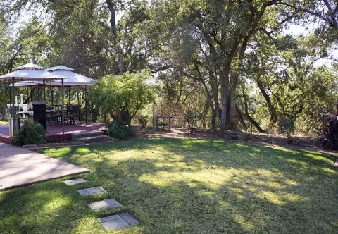 6796 Tucker Ln, Redding, CA 96002 photo 12