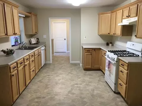 7725 Thistle Ln, Redding, CA 96002 photo 8