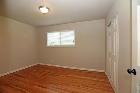 1316 Riviera Dr, Redding, CA 96001 photo 7
