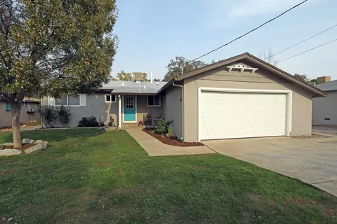 1316 Riviera Dr, Redding, CA 96001 photo 1