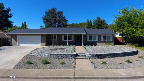 456 Bedrock Ln, Redding, CA 96003 photo 1