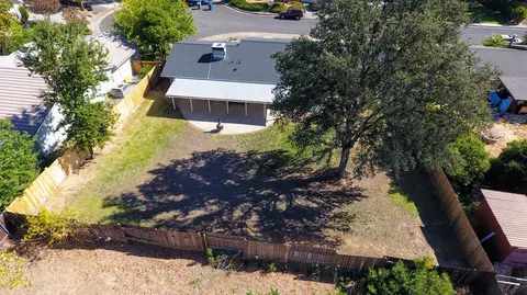 456 Bedrock Ln, Redding, CA 96003 photo 4