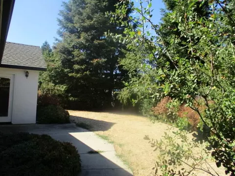 3046 Henrys Fork Dr, Redding, CA 96002 photo 25