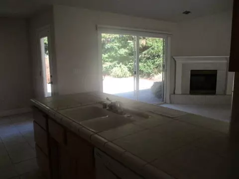 3046 Henrys Fork Dr, Redding, CA 96002 photo 9