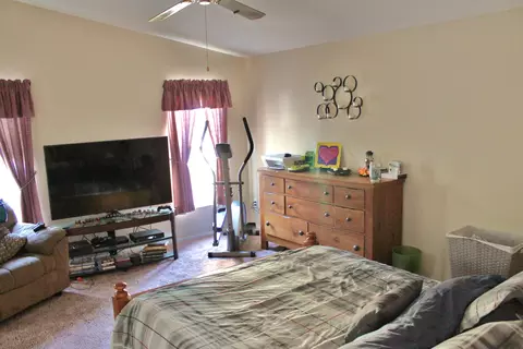 4501 Chippewa Ln, Redding, CA 96003 photo 6