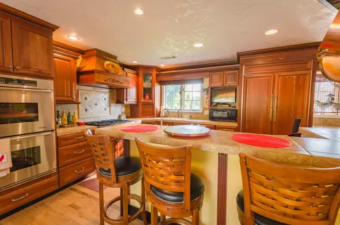 1125 Redbud Dr, Redding, CA 96001 photo 23