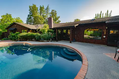 1125 Redbud Dr, Redding, CA 96001 photo 38