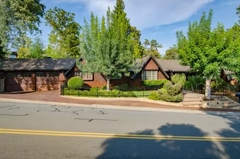 1125 Redbud Dr, Redding, CA 96001 photo 7