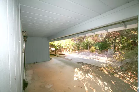 1830 Tiburon Dr, Redding, CA 96003 photo 21