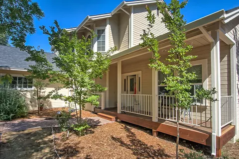 15252 Prospect Dr, Redding, CA 96001 photo 3