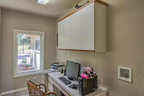15252 Prospect Dr, Redding, CA 96001 photo 12