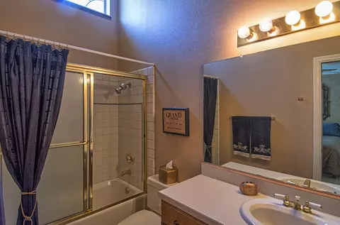 15252 Prospect Dr, Redding, CA 96001 photo 40