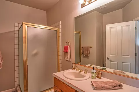 15252 Prospect Dr, Redding, CA 96001 photo 26