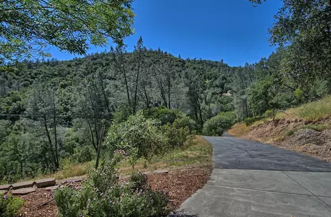 15252 Prospect Dr, Redding, CA 96001 photo 55