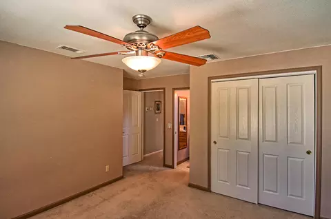 15252 Prospect Dr, Redding, CA 96001 photo 36