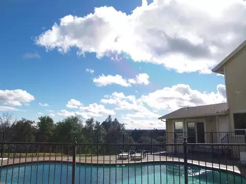 15252 Prospect Dr, Redding, CA 96001 photo 46