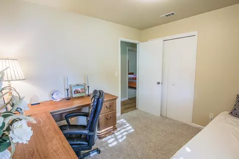 3642 Santa Rosa Way, Redding, CA 96003 photo 26