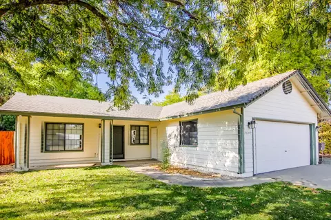 3642 Santa Rosa Way, Redding, CA 96003 photo 2