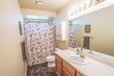 3642 Santa Rosa Way, Redding, CA 96003 photo 27