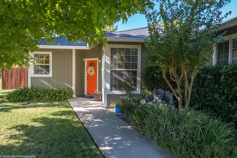 890 Jantail Ct, Redding, CA 96003 photo 13
