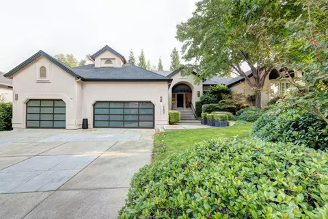 3604 Mt Ashland Ave, Redding, CA 96001 photo 2