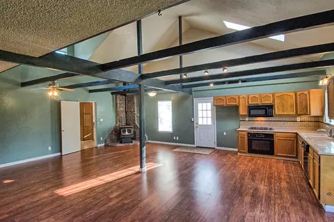 4330 Emily Way, Redding, CA 96001 photo 7