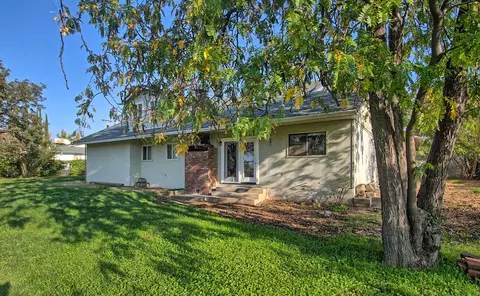4330 Emily Way, Redding, CA 96001 photo 30