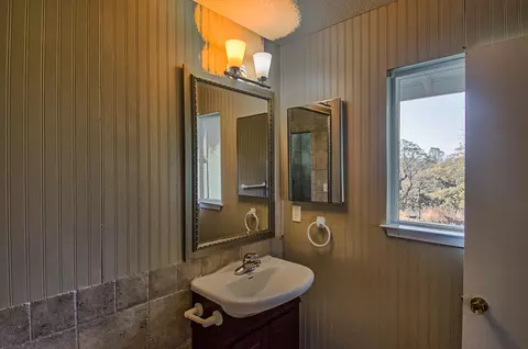 4330 Emily Way, Redding, CA 96001 photo 17