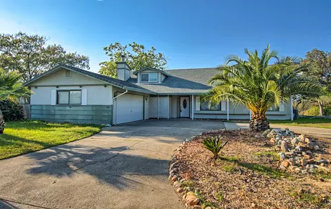 4330 Emily Way, Redding, CA 96001 photo 2