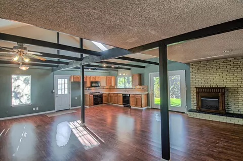 4330 Emily Way, Redding, CA 96001 photo 5