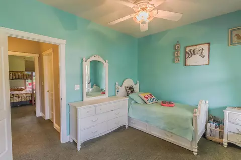 19575 Mockingbird Ln, Redding, CA 96002 photo 28
