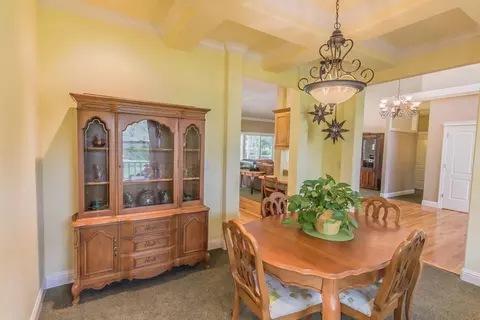 19575 Mockingbird Ln, Redding, CA 96002 photo 17