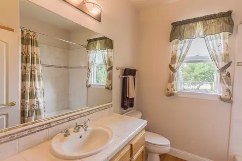 19575 Mockingbird Ln, Redding, CA 96002 photo 33