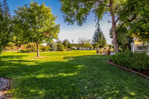 19575 Mockingbird Ln, Redding, CA 96002 photo 50