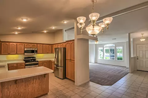 3906 Bristol Dr, Redding, CA 96002 photo 11