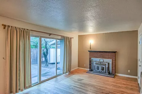 840 Christine Ave, Redding, CA 96003 photo 5